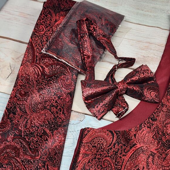 Daniel Ellissa Size 2XL Mens Red Foil Paisley Vest Tie Pocket Square Set New - Picture 2 of 7